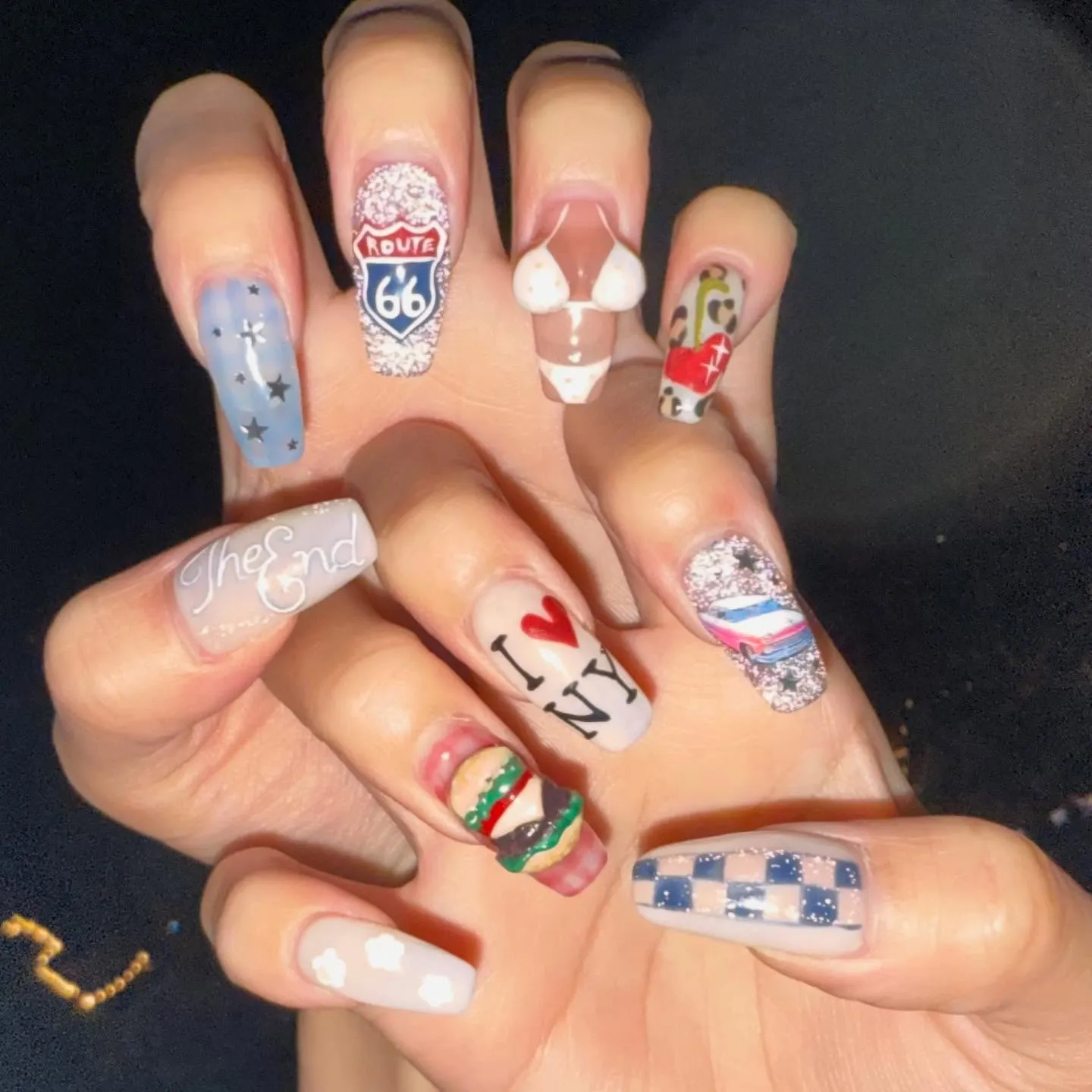 mynail💅✨アメリカ旅行🇺🇸にぴったりのデザインに仕上げ...